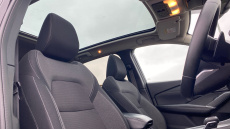 Nissan Qashqai 1.3 DiG-T MH 158 N-Connecta 5dr Xtronic Petrol Hatchback